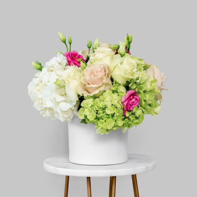 Nilas Flowers