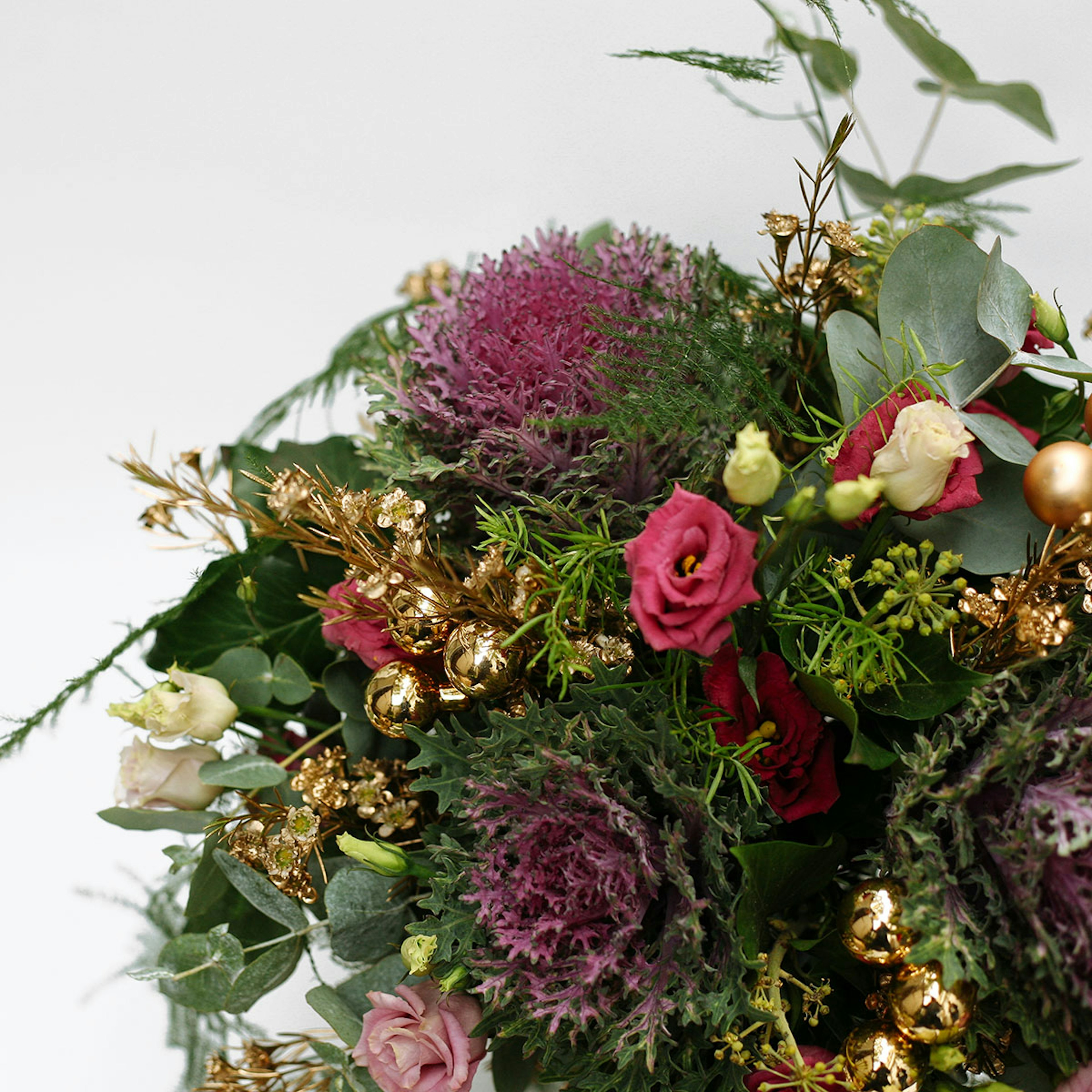 Plum festive bouquet original