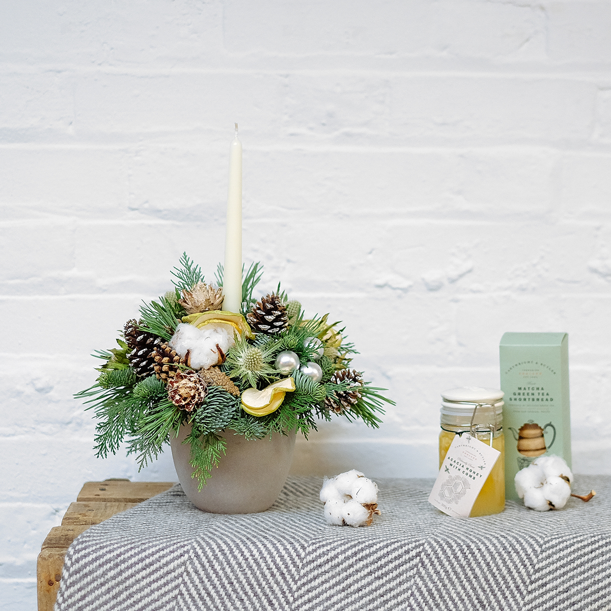 Tinsel Court Road original