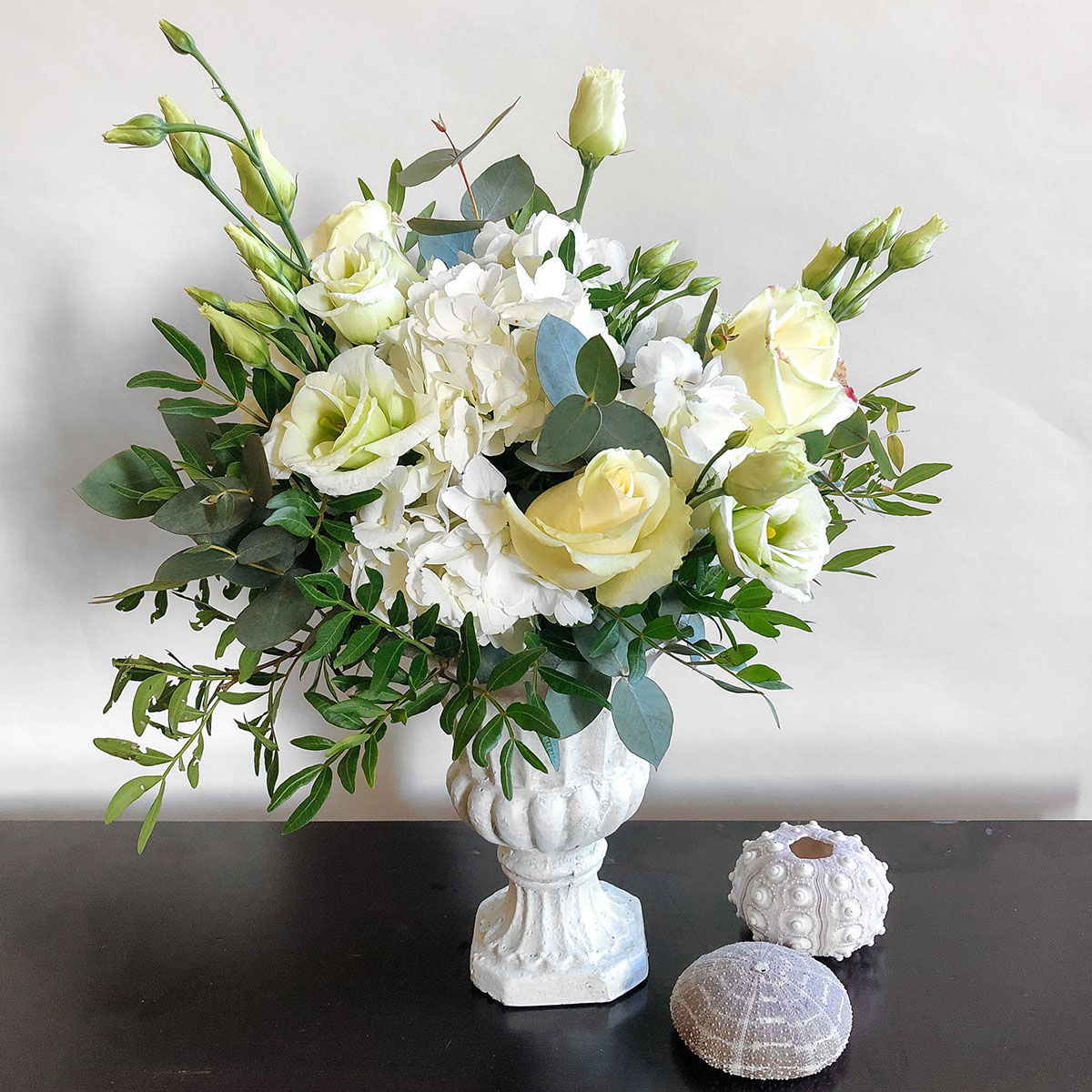 Selene original by Rose & Mary — flowers available for delivery from Floom