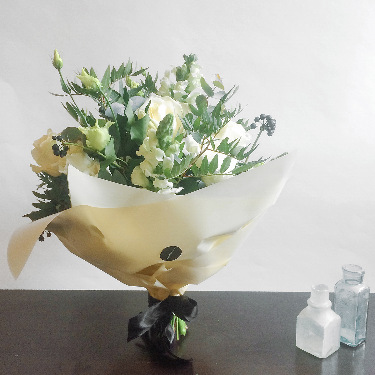 White Bouquet Small original