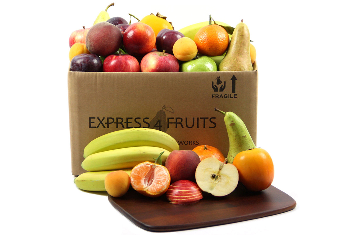Seasonal Fruit Box