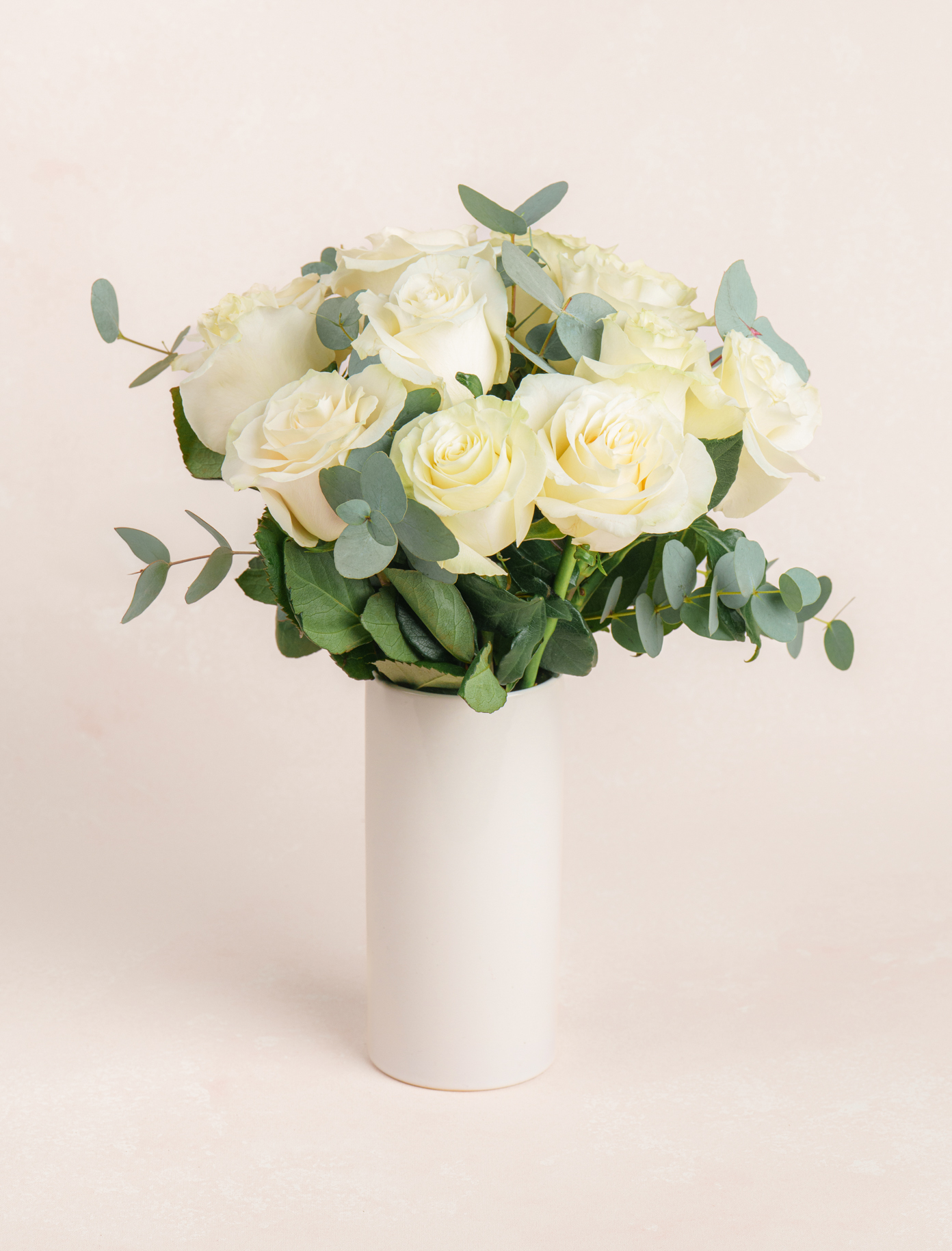 Josephine by Ode a La ROSE- Chicago  — flowers available for delivery from Floom