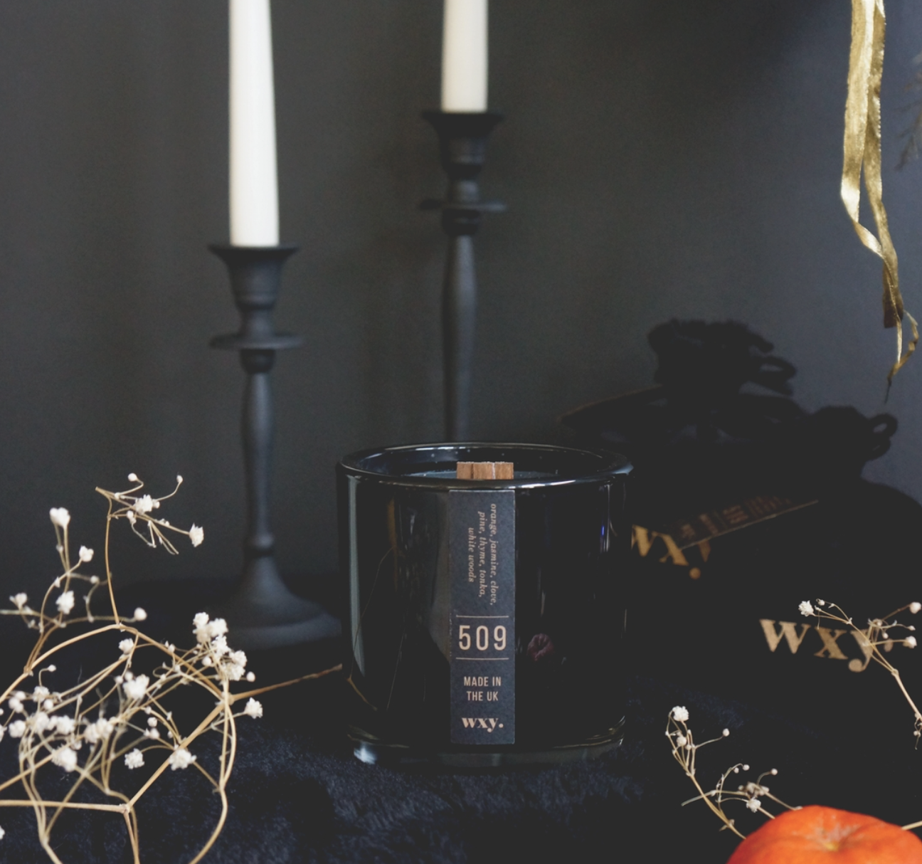 WXY-UMBRA 12.3OZ CANDLE