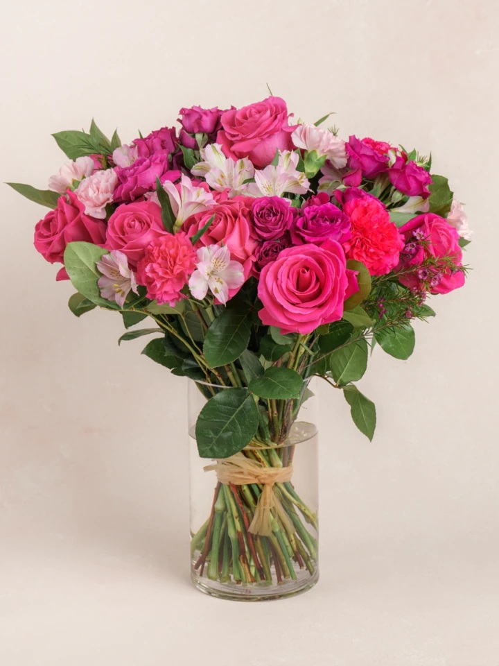 Original by Ode a la ROSE — flowers available for delivery from Floom
