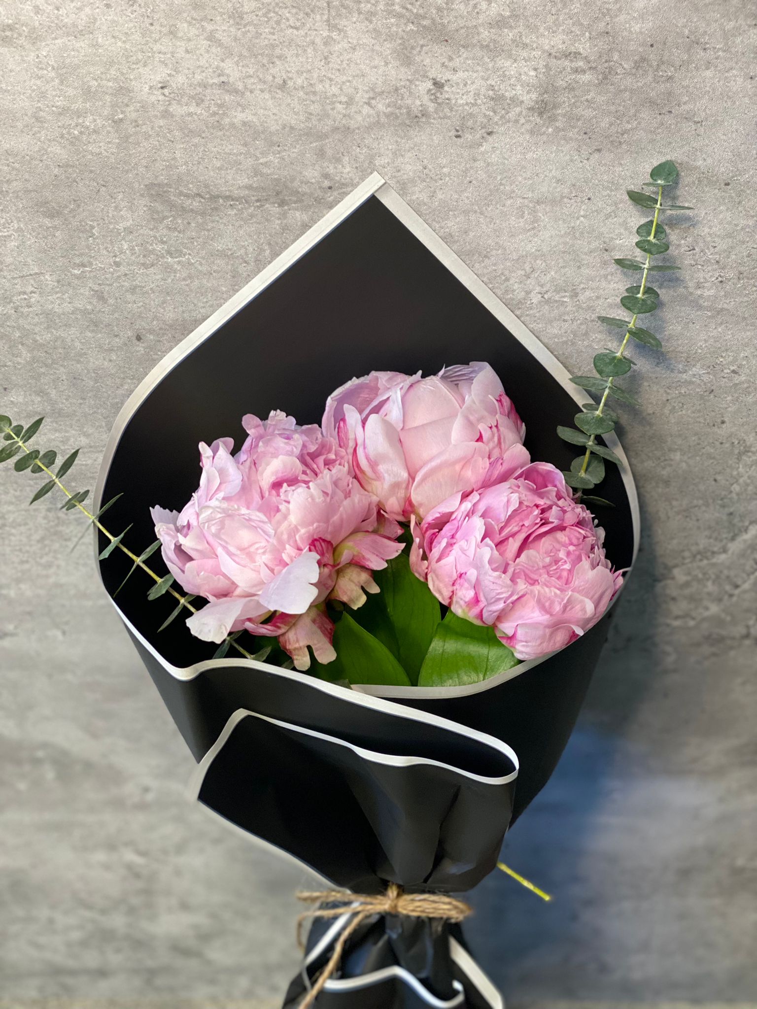 Peonies elegant -3