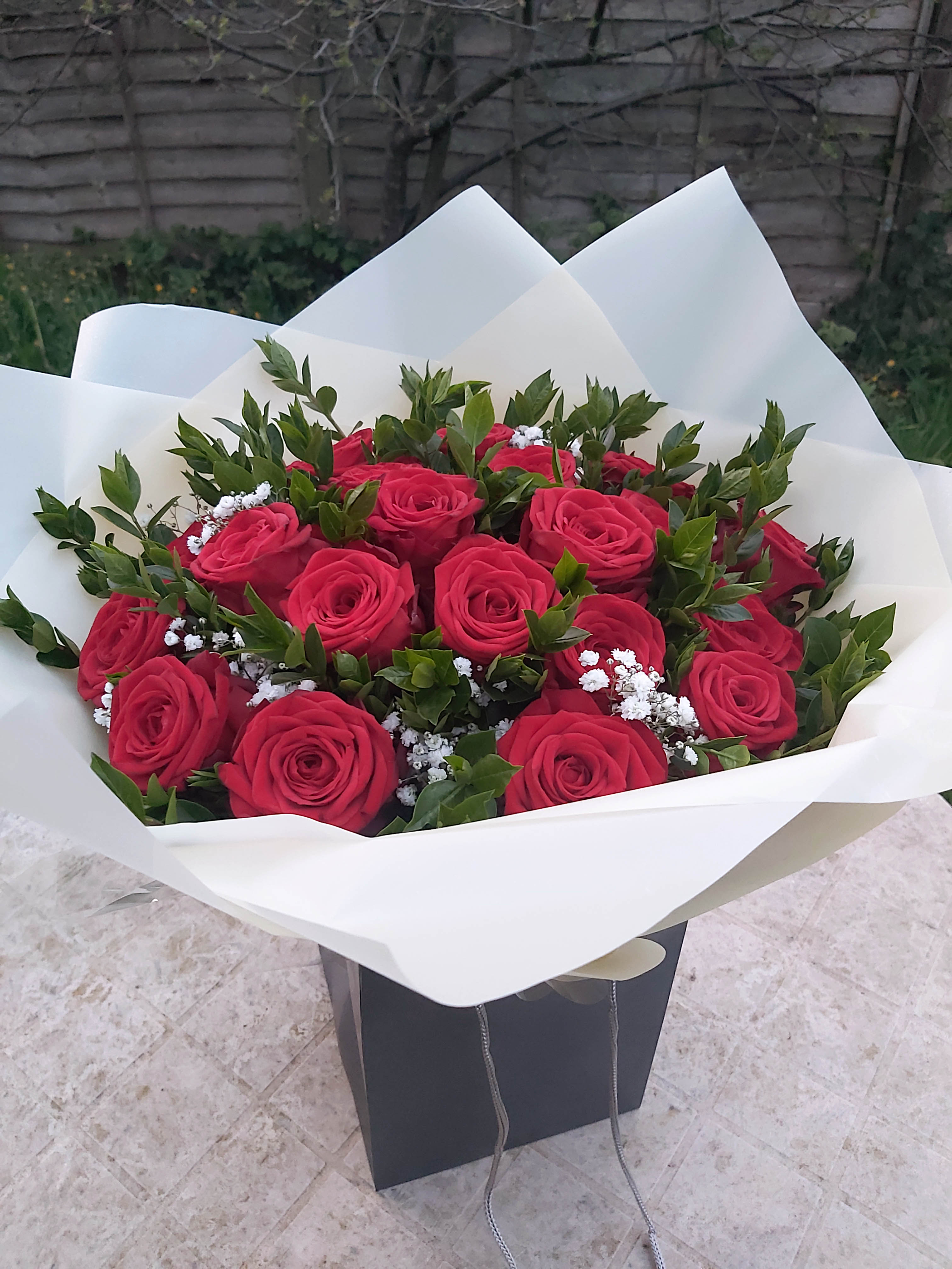Red roses bouquet