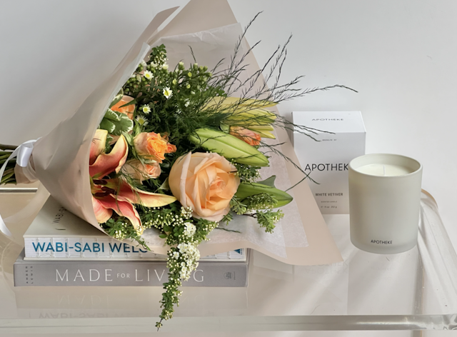 Blooms in Warm tones!