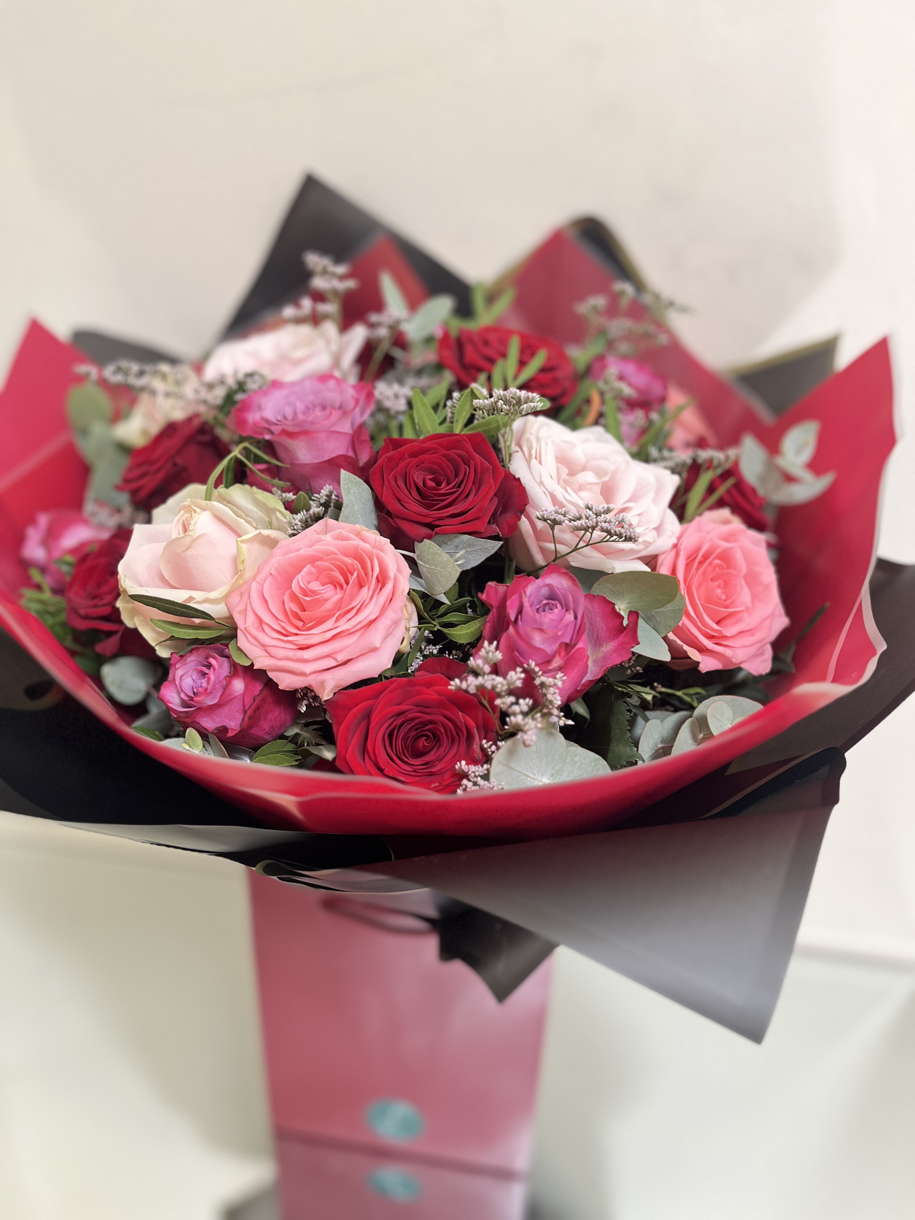 J'adore by Essence — flowers available for delivery from Floom