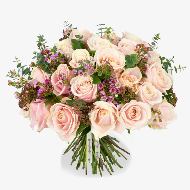 Original by Moyses Stevens Flowers — flowers available for delivery from Floom