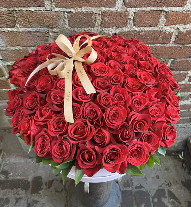California Florists | Flower Delivery California | US | Floom