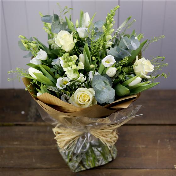 White Classic Bouquet