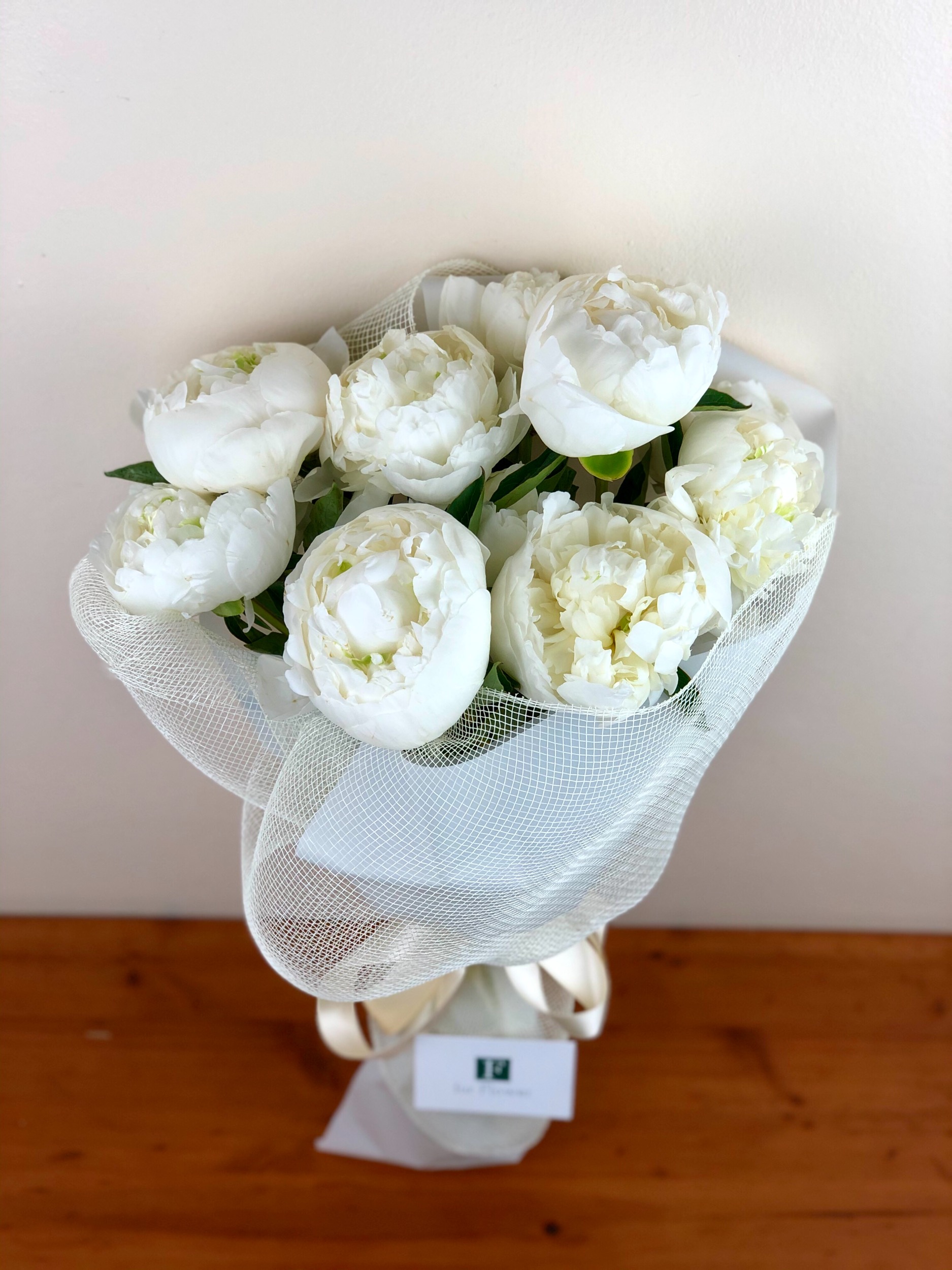 Original by F For Flower — flowers available for delivery from Floom
