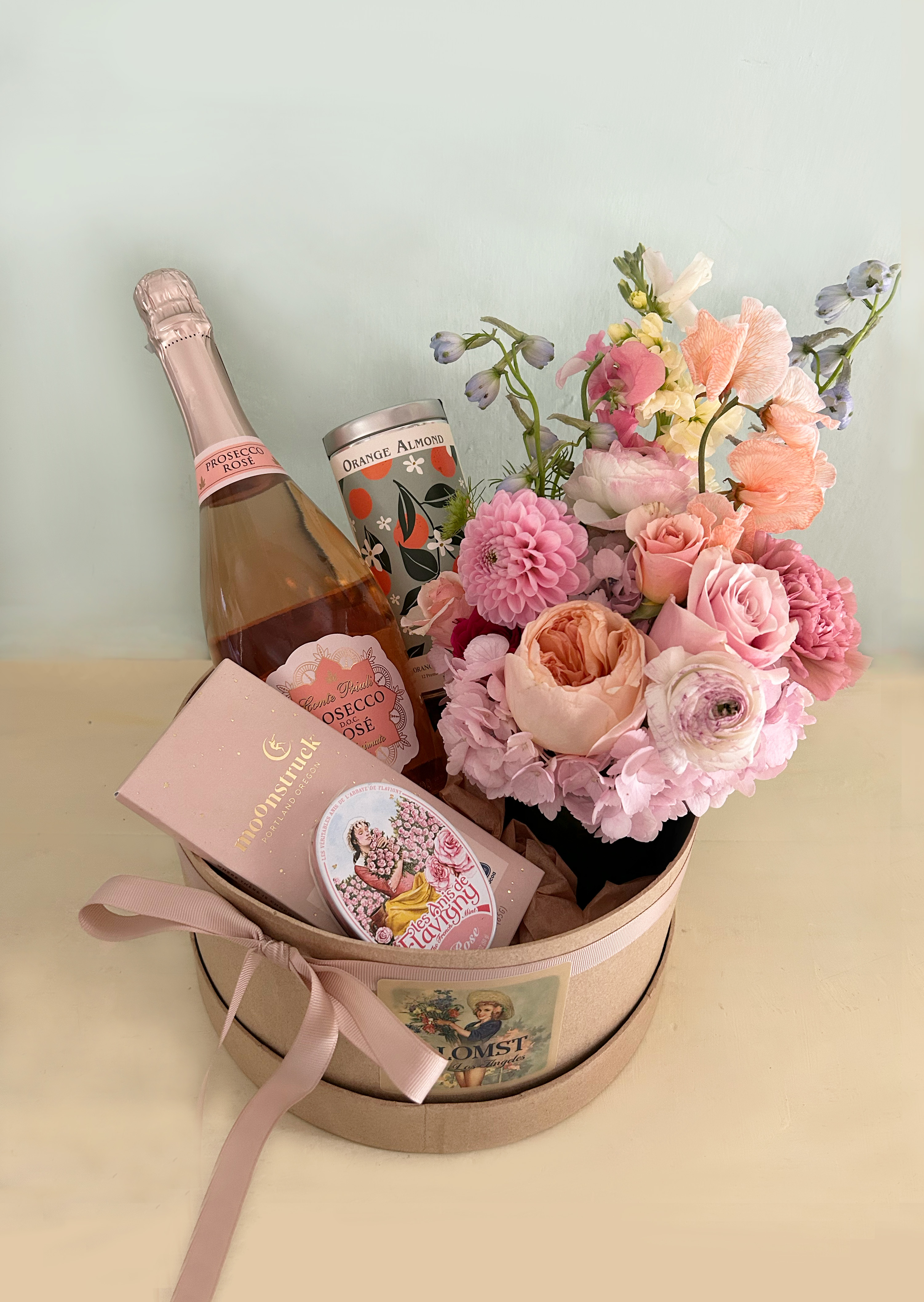 Beverly Bubbly Box by BLOMST Los Angeles — flowers available for delivery from Floom