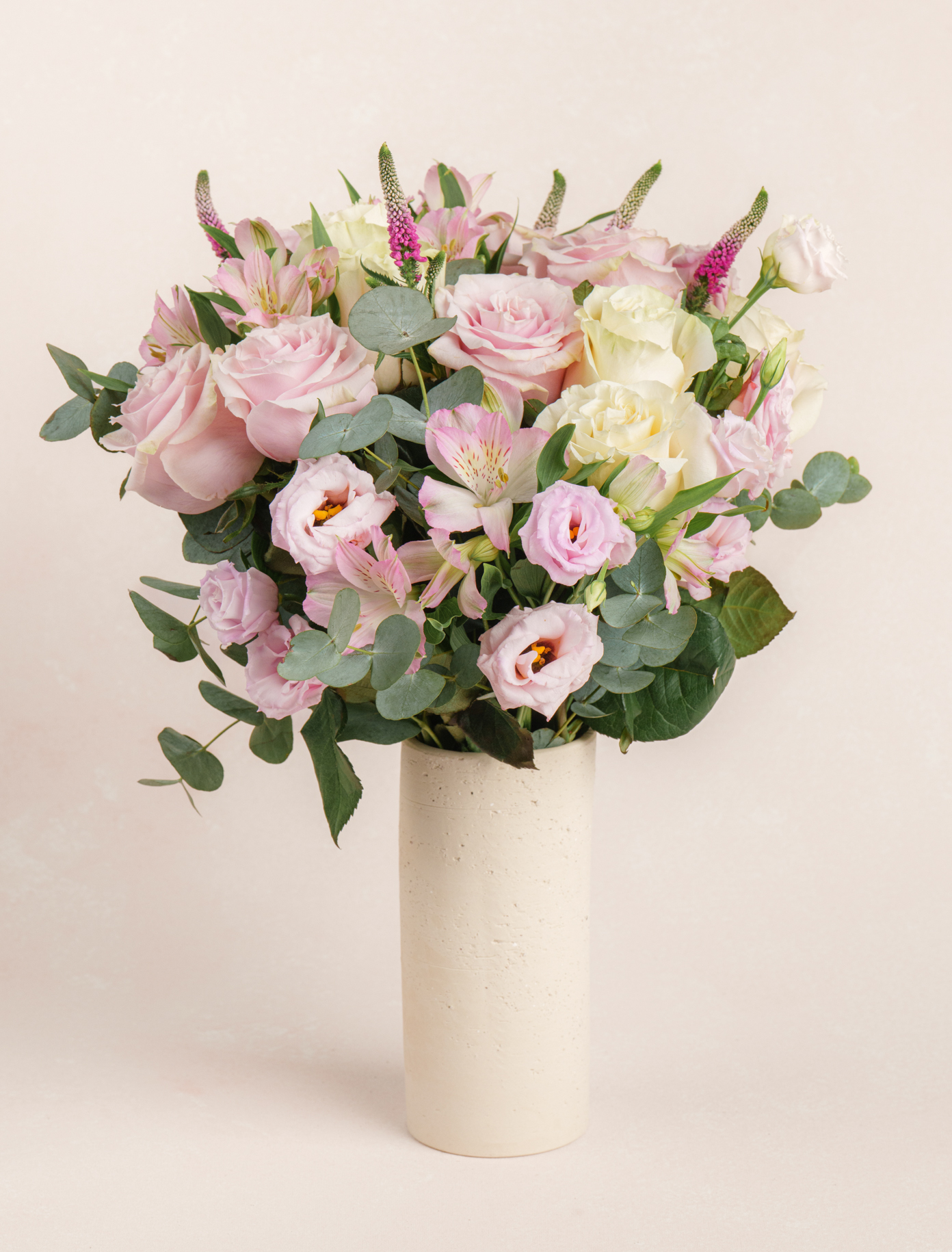 Felice by Ode a La ROSE- Chicago  — flowers available for delivery from Floom