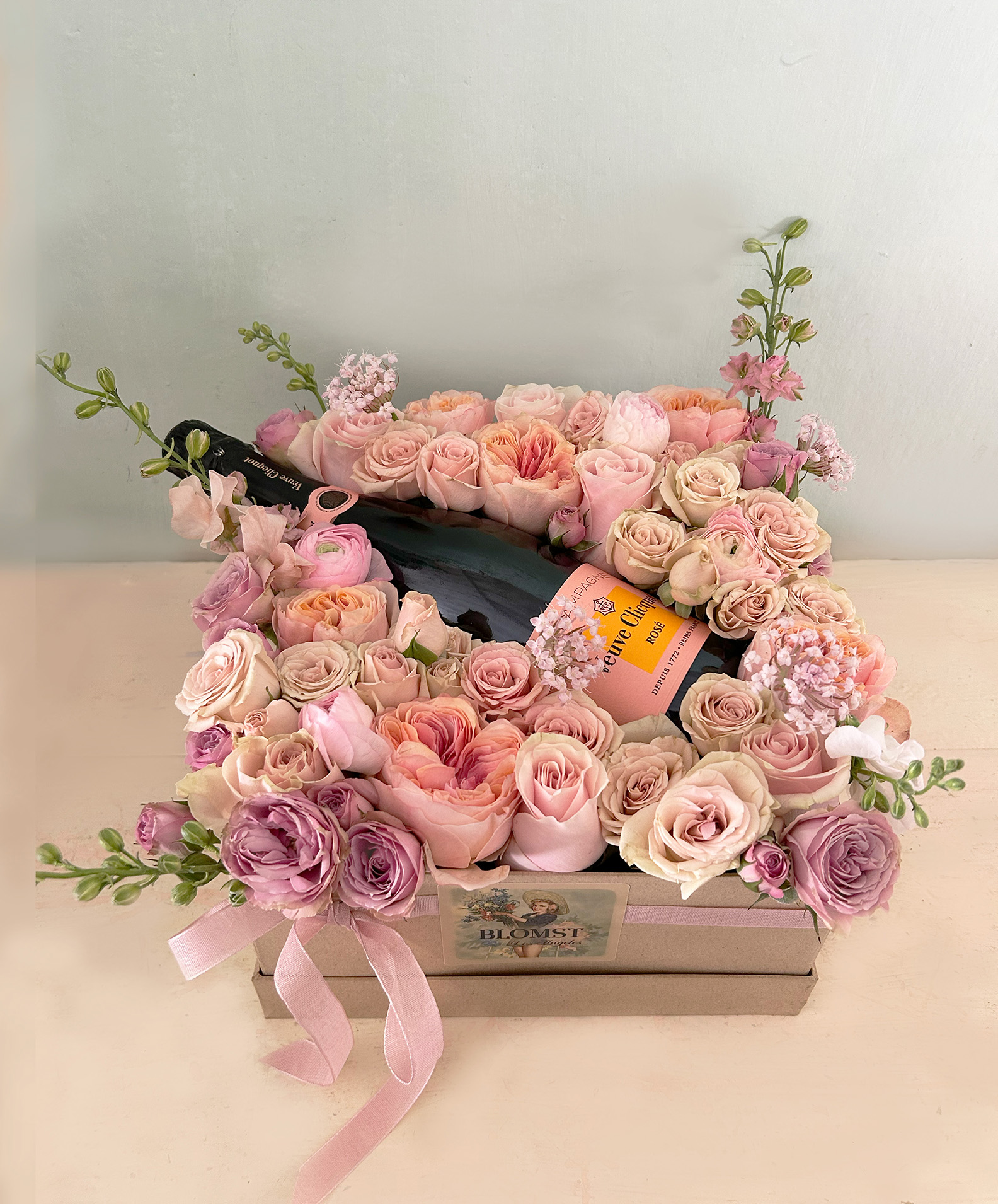 Cheers darling! by BLOMST Los Angeles — flowers available for delivery from Floom