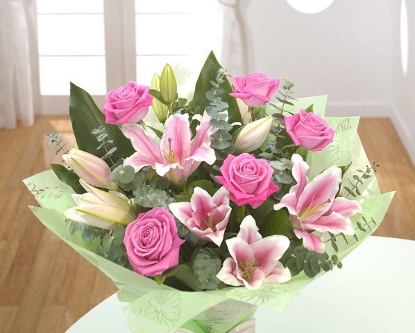 Original by Daily Flowers  — flowers available for delivery from Floom