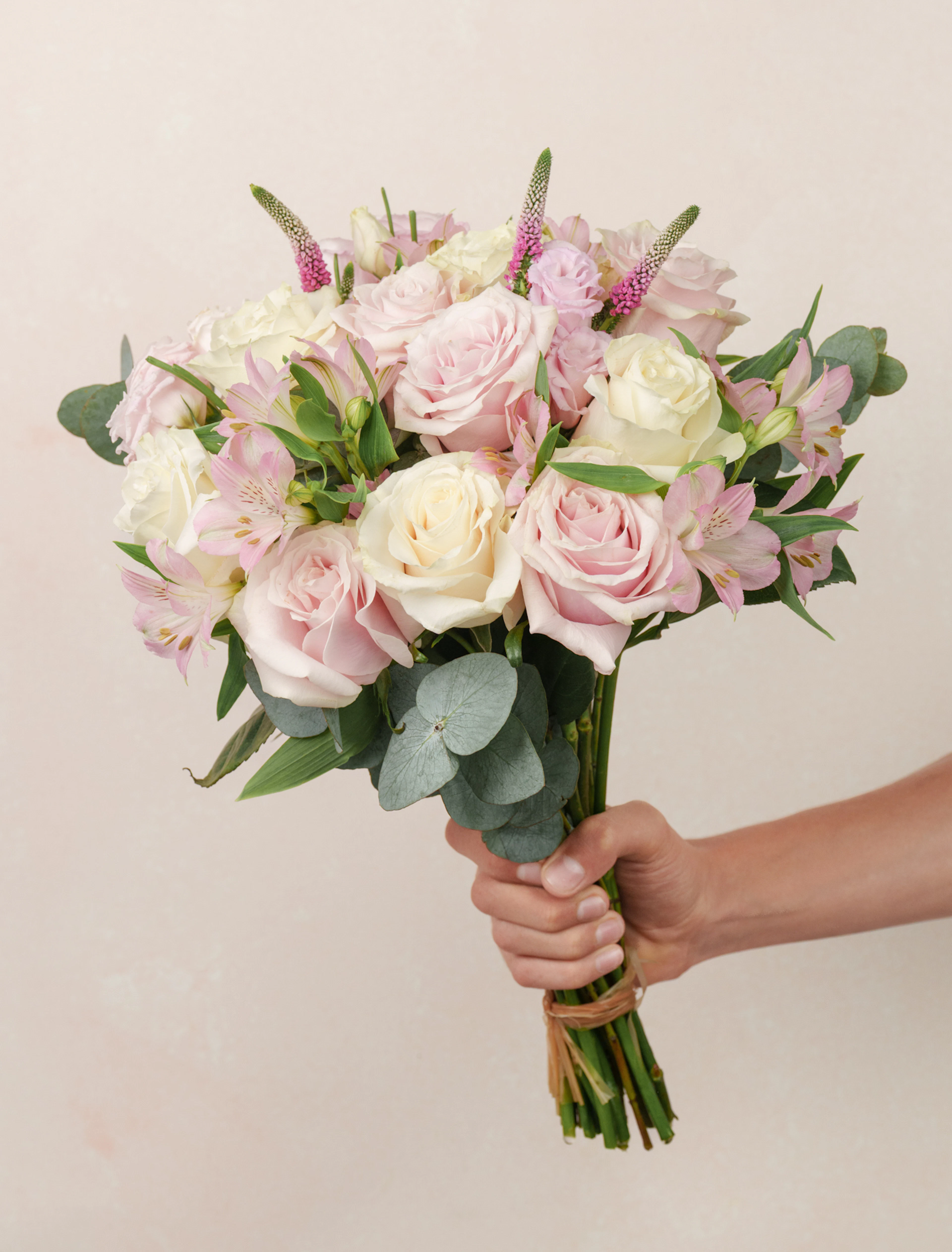 Felice by Ode a La ROSE- Chicago — flowers available for delivery from Floom