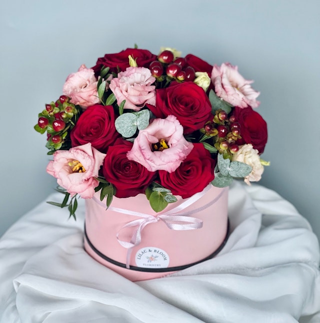 Lovely Hat Box