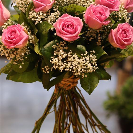 Pink Rose Dozen