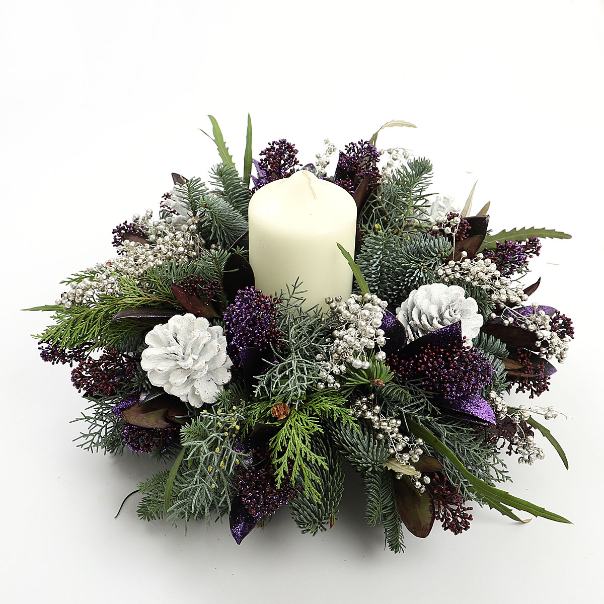 PURPLE CANDLE ARRANGE