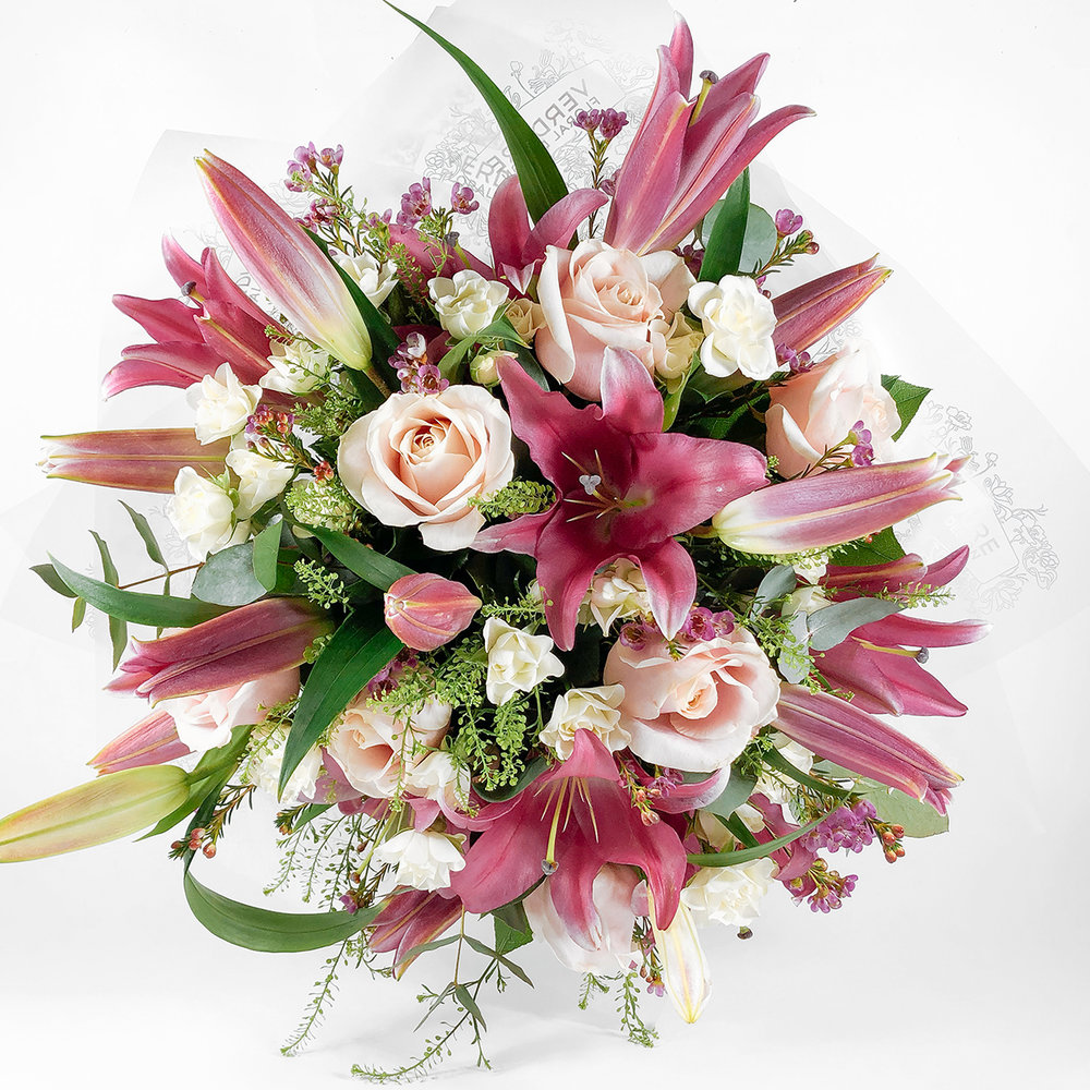 Pink Roses & Lilies