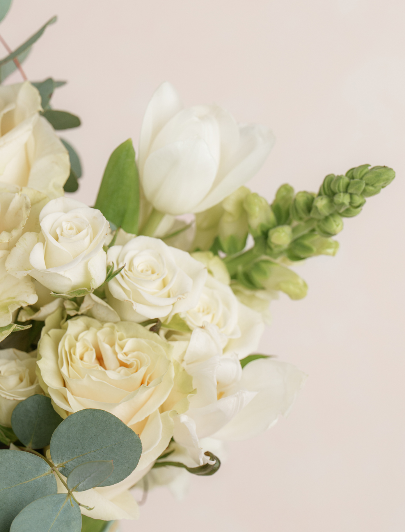 Original by Ode a La ROSE- Chicago  — flowers available for delivery from Floom