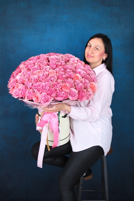 Pink Roses Bouquet