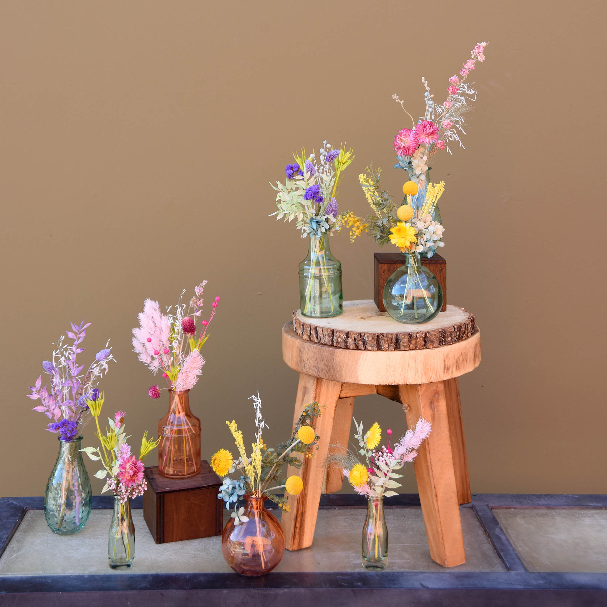 Dried flowers bud vase