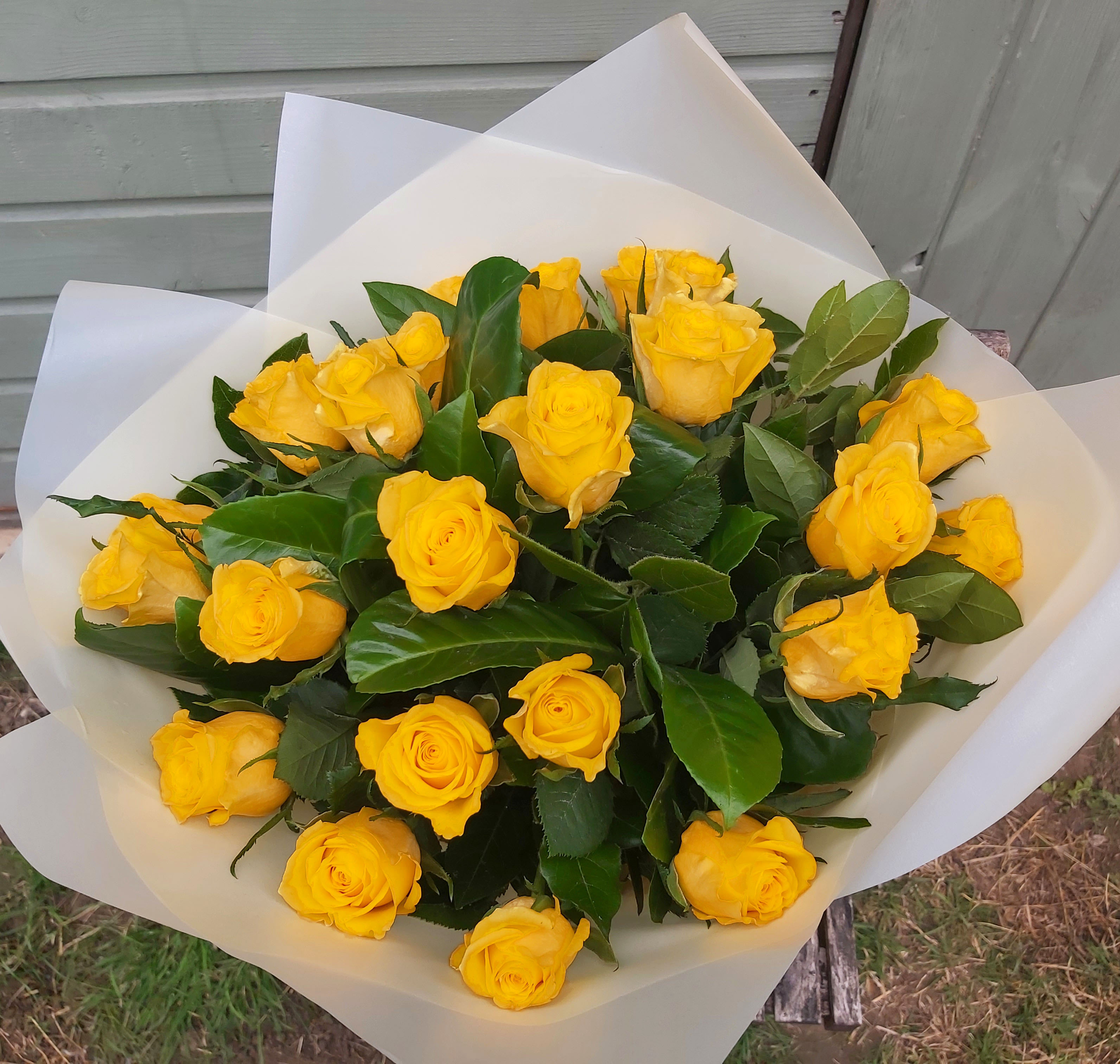 Yellow roses bouquet
