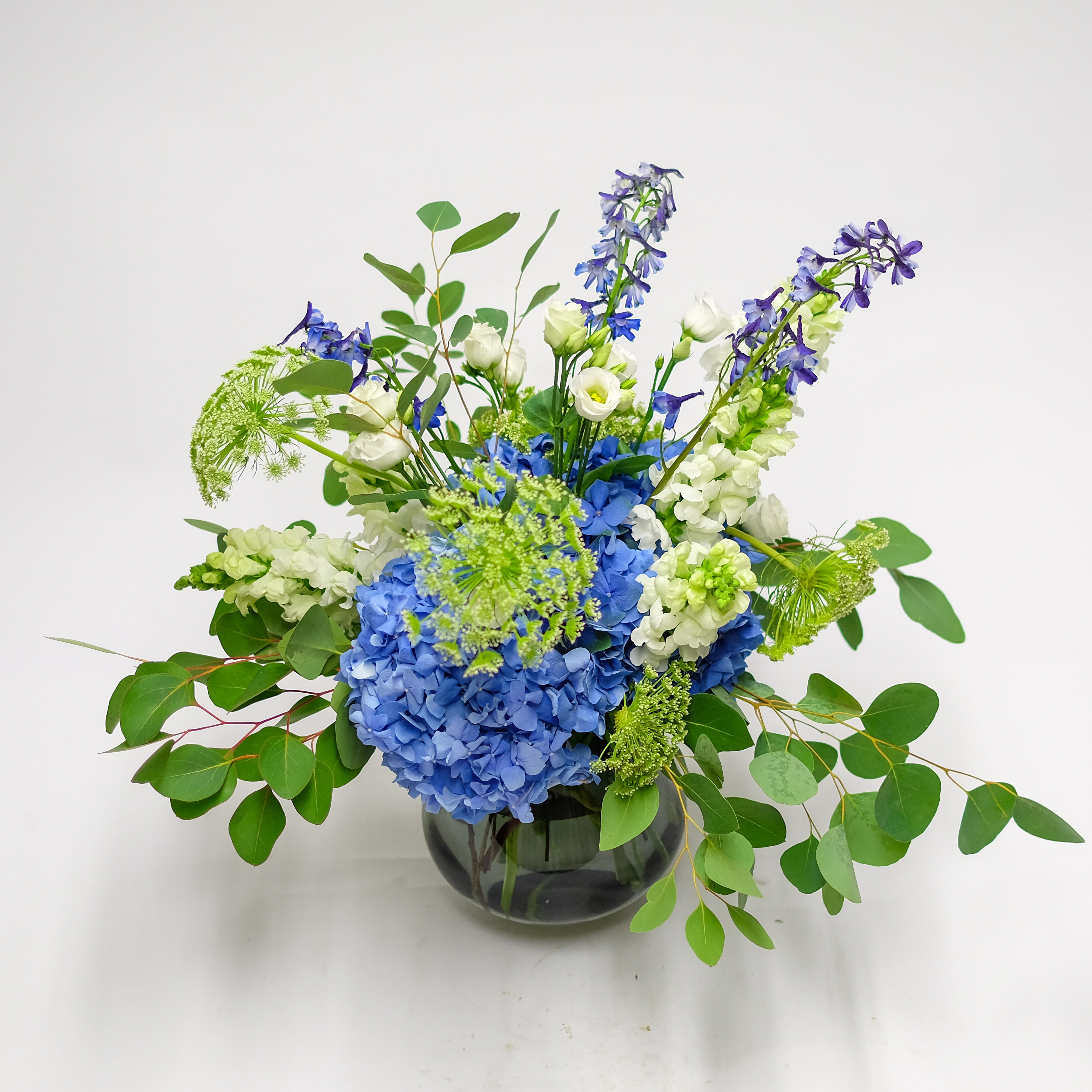 BLUE SKY - WITH VASE