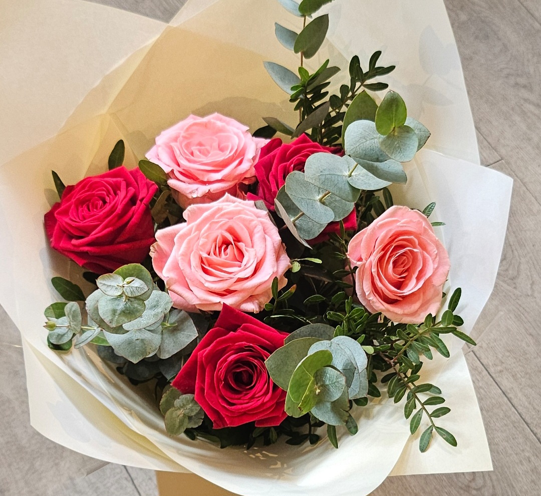 Pink & Red roses
