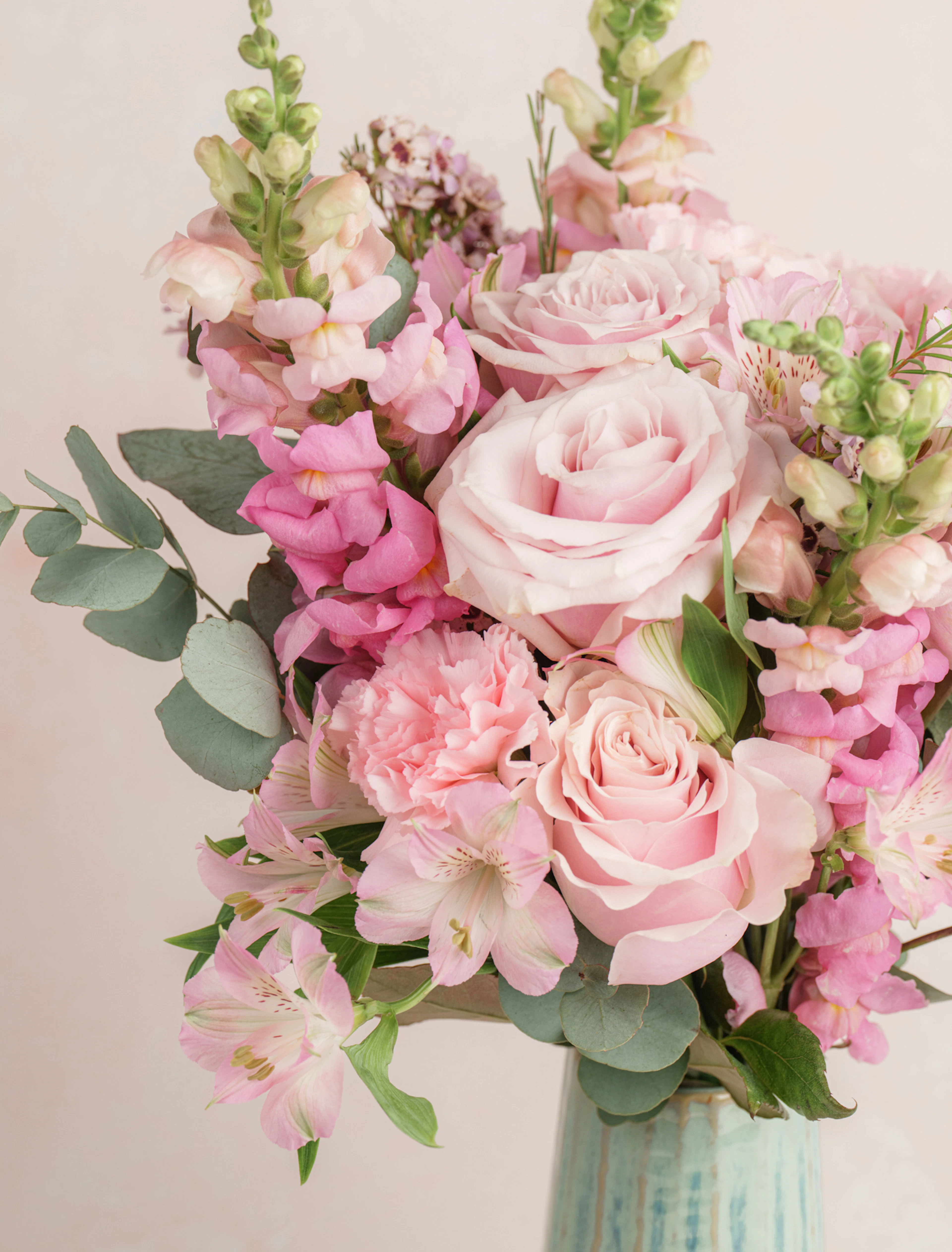 Original by Ode a La ROSE- Chicago — flowers available for delivery from Floom