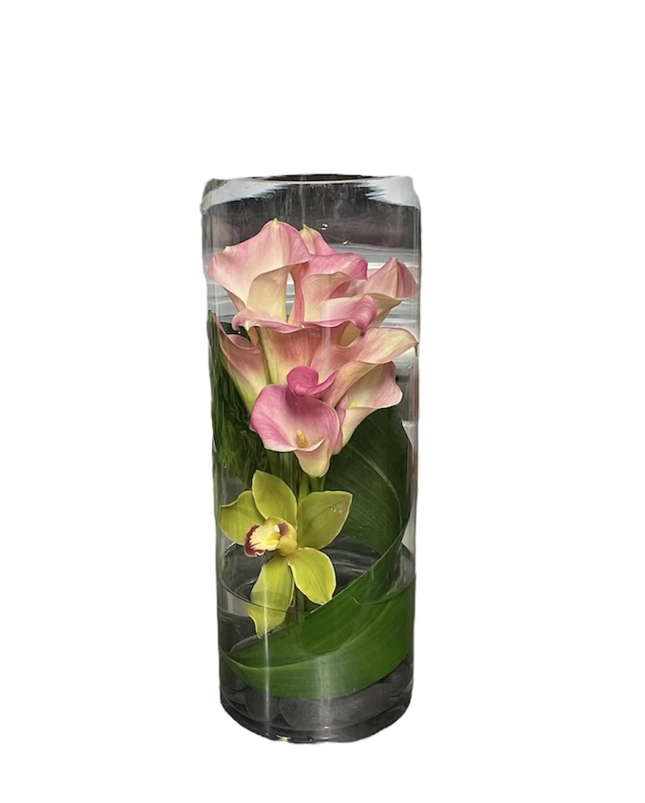 Original by Lovely Blooms Decorations Corp — flowers available for delivery from Floom
