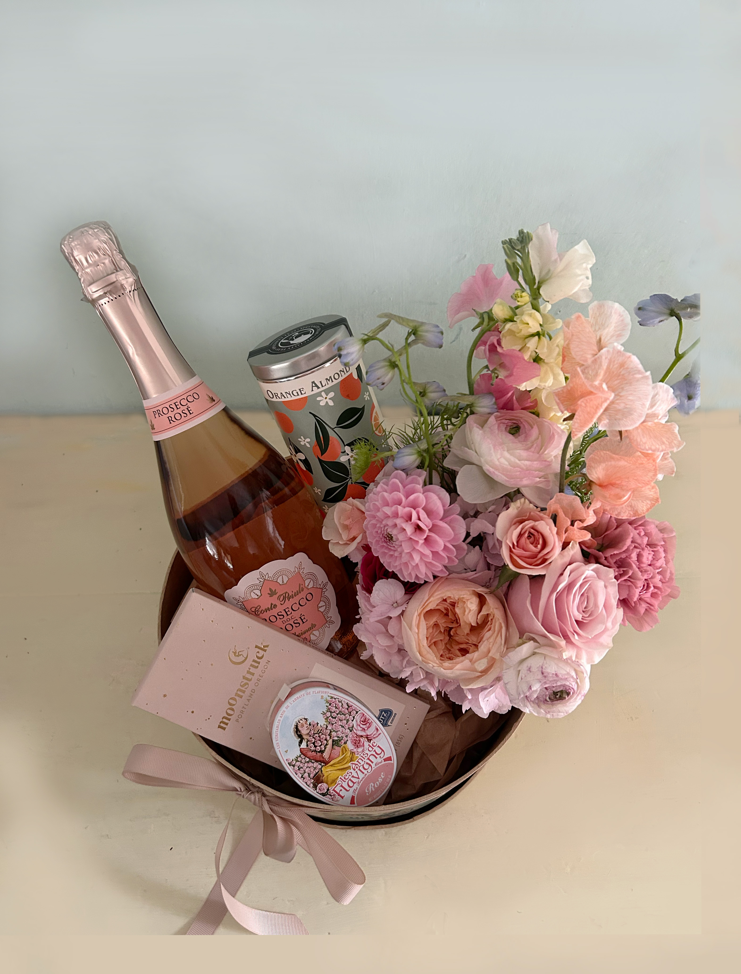 Beverly Bubbly Box by BLOMST Los Angeles — flowers available for delivery from Floom