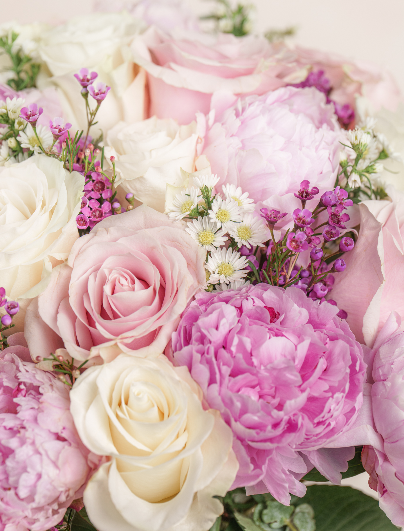 Original by Ode a la ROSE — flowers available for delivery from Floom