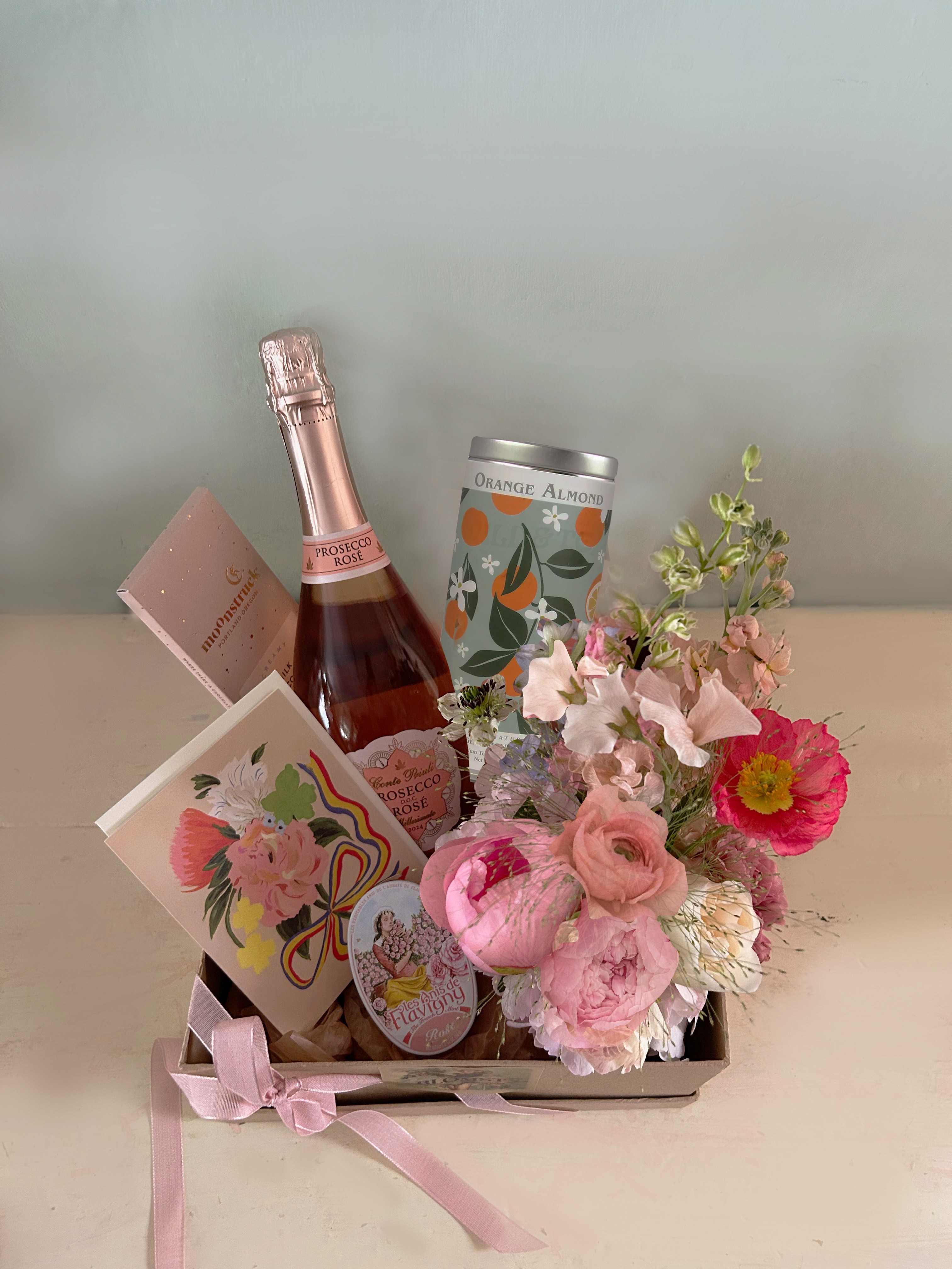 Beverly Bubbly Box by BLOMST Los Angeles — flowers available for delivery from Floom
