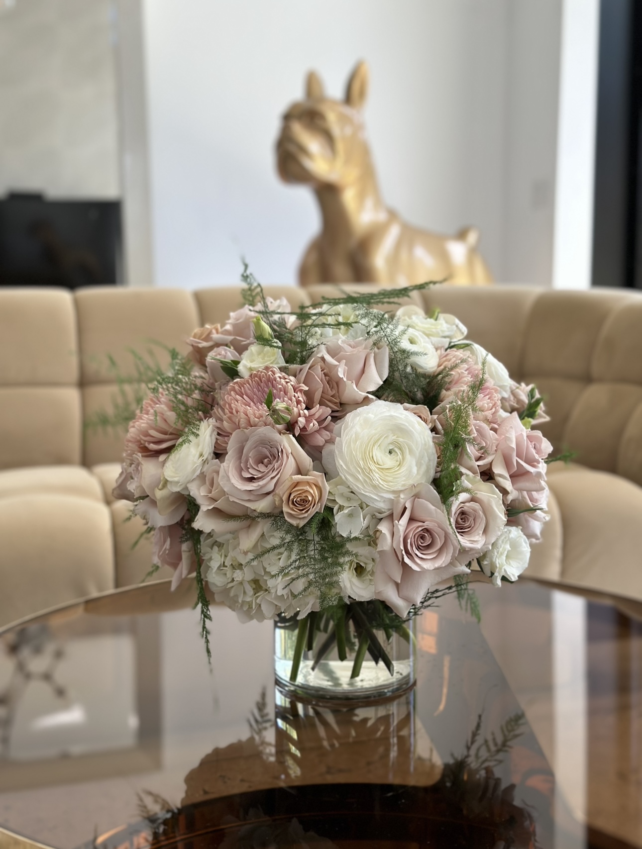 Nude Pink Centerpiece