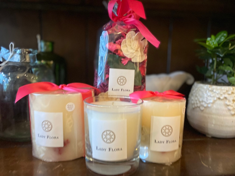 Peony & Blush Candle