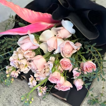 Pink Flowers Bouquet