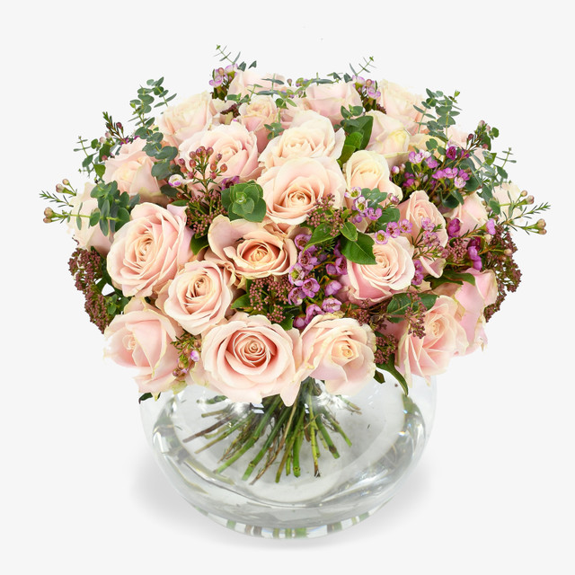 Original by Moyses Stevens Flowers — flowers available for delivery from Floom