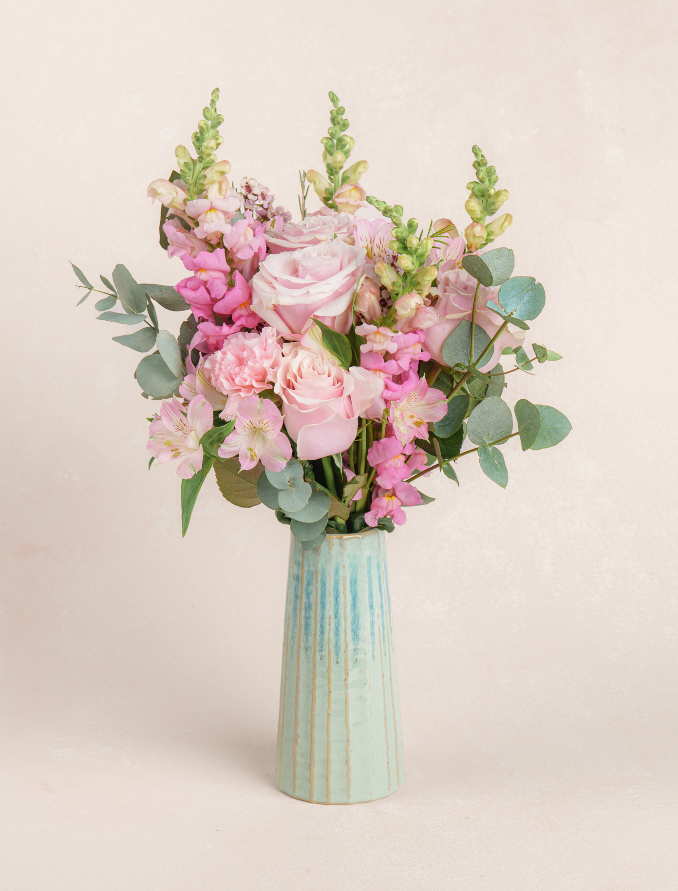 Original by Ode a La ROSE- Chicago  — flowers available for delivery from Floom