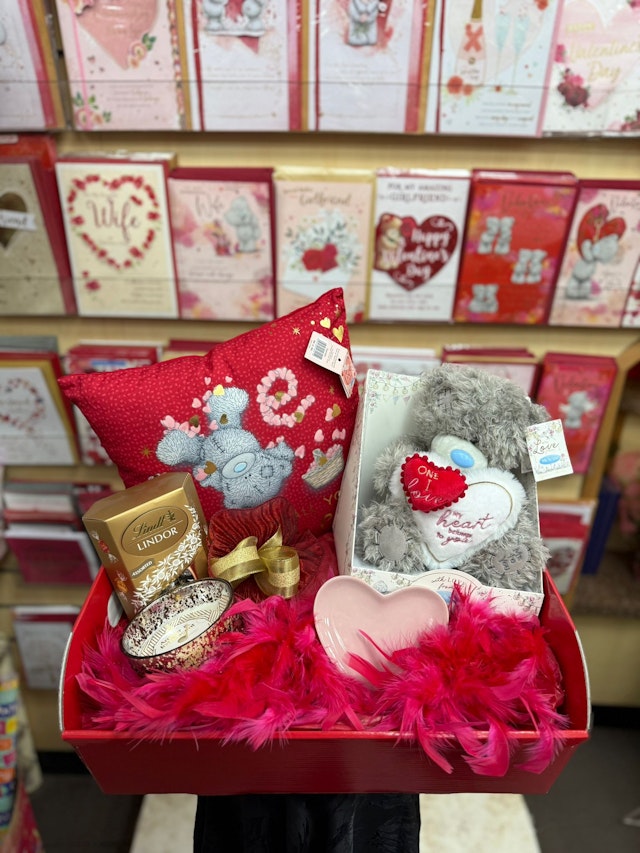VALENTINE HAMPER