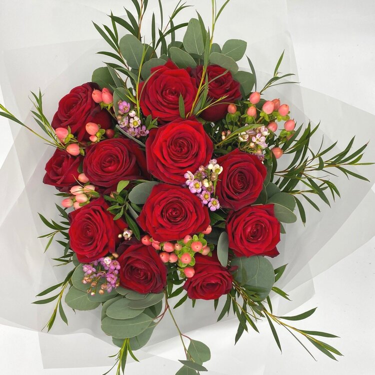 Red Naomi Roses original