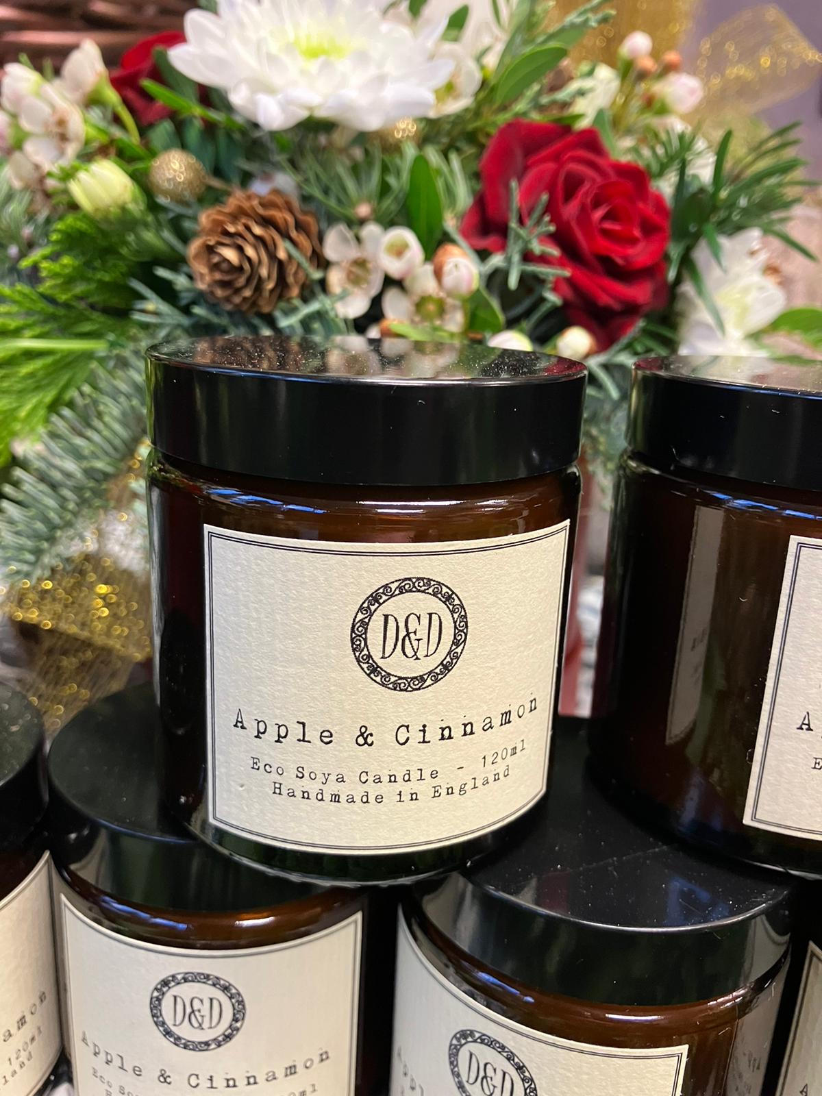 Apple & Cinnamon Candle