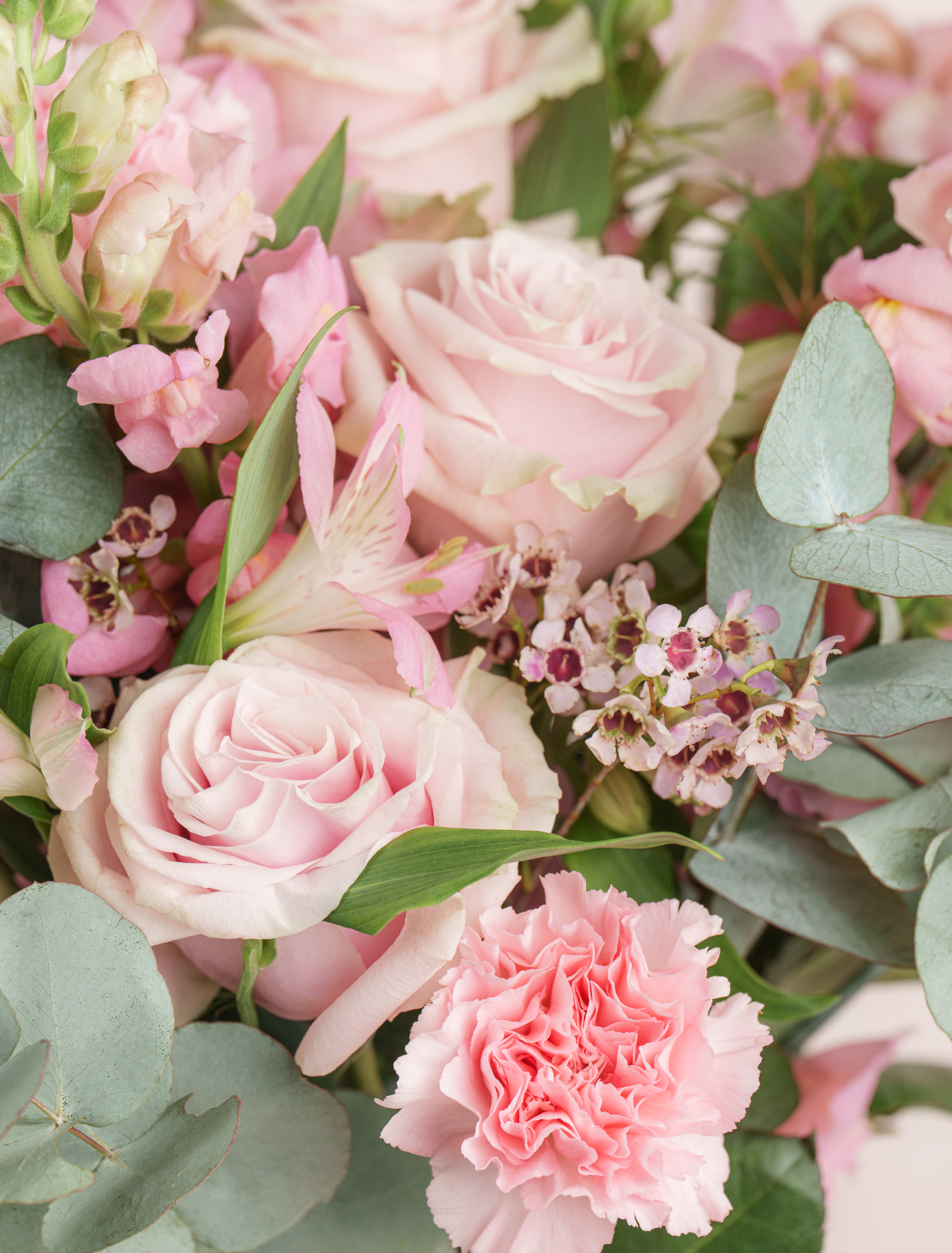 Original by Ode a La ROSE- Chicago  — flowers available for delivery from Floom