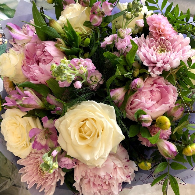 Rose and Peonies HT