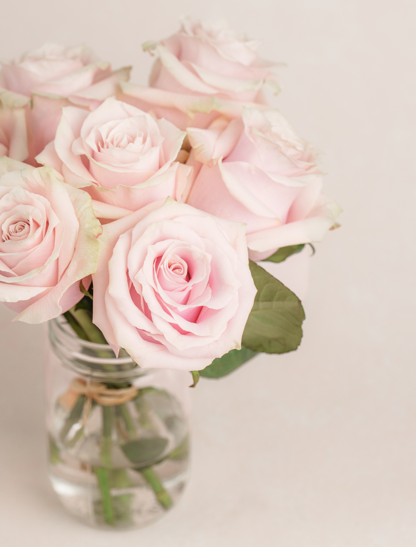 Original by Ode a La ROSE- Chicago  — flowers available for delivery from Floom