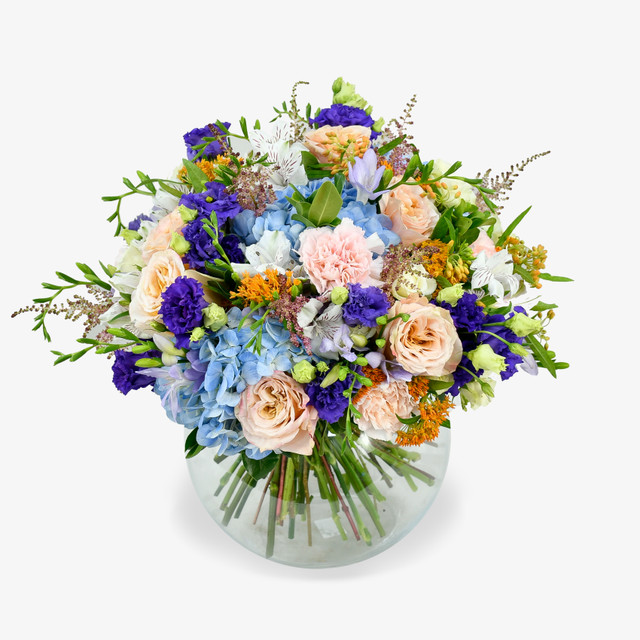 Original by Moyses Stevens Flowers — flowers available for delivery from Floom